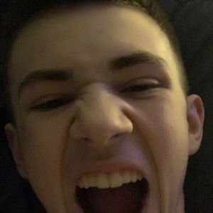 Meet your Posher, Jett